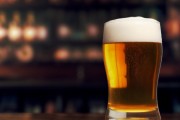 馆陶啤酒争高，“新”意比拼