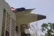 馆陶印度一波音787客机坠毁机上242人、地面5名学生遇难！我驻印度使馆：机上无中国籍乘客